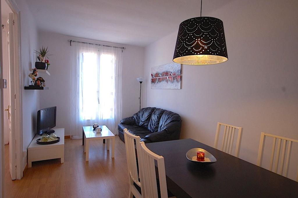Apartment Lets Holidays Near *
